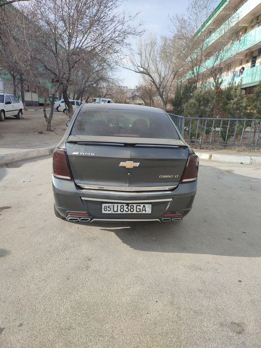 Cobalt sotiladi surowna