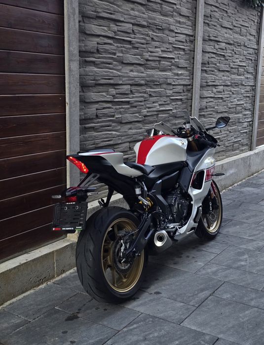 Yamaha Yzf R7 2022 11900km