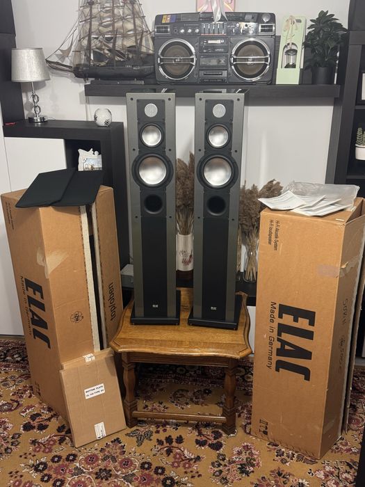 Boxe NOI-de podea-inaltă fidelitate-la cutie ELAC CL142,culoare titan