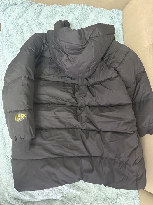 Куртка на мальчика новая