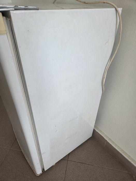Хладил с фризер Exqusit refrigerator KS2150
