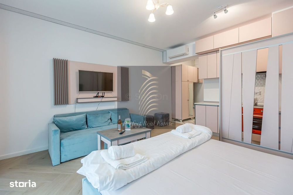 Garsonieră De Închiriat | Seaon Mamaia Nord | Prima Linie La Mare | V