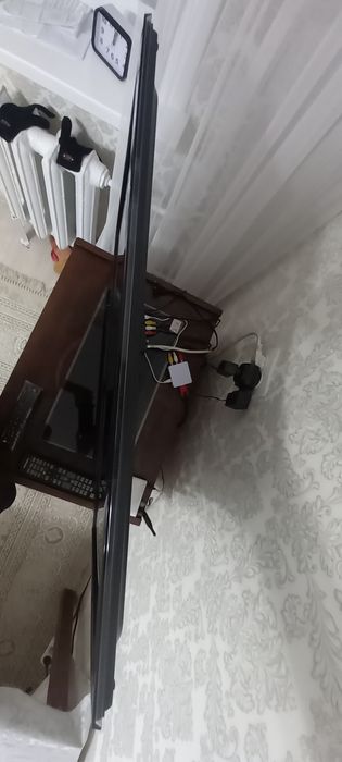 Продам телевизор