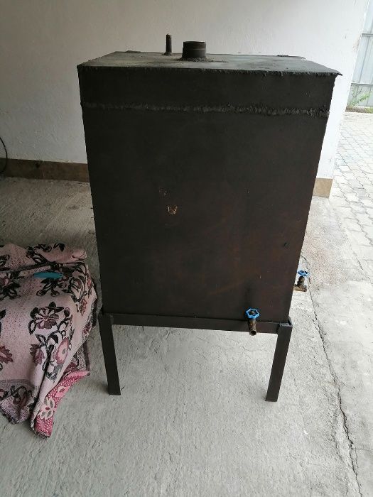 ЁМКОСТЬ для хранения топлива