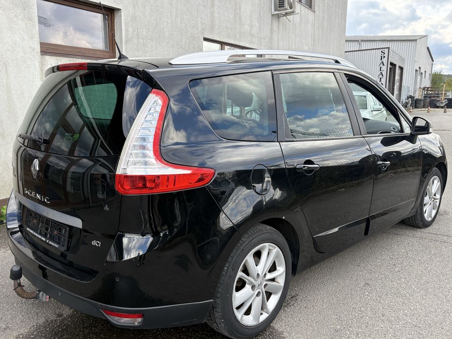 Renault Grand Scenic 7 locuri 2015