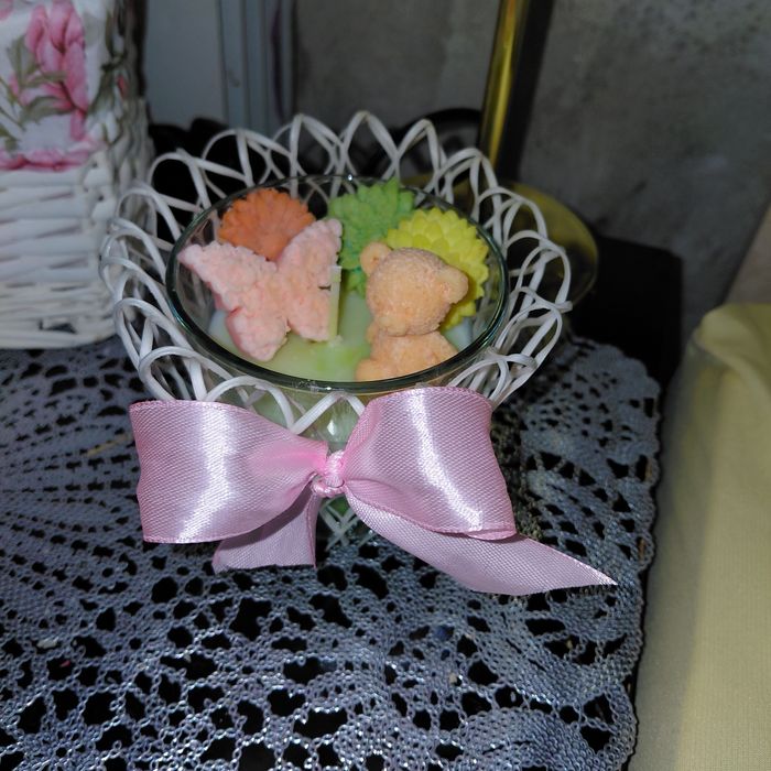 Свещи декорация за подарък