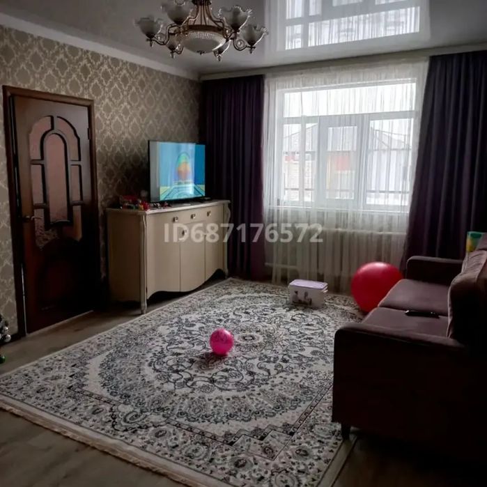 Продам дом. 10 соток.