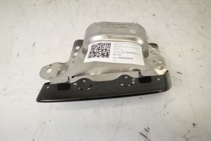 Оригинален десен изпускателен накрайник в добро състояние AMG Мерцедес