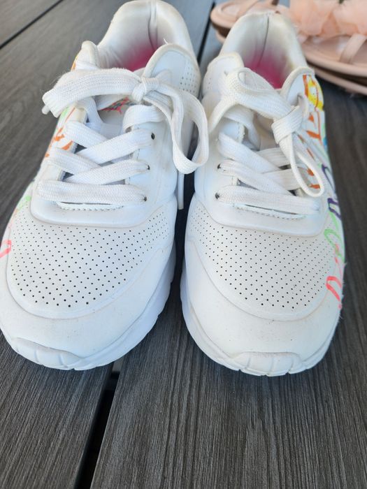 Маратонки,оригинални