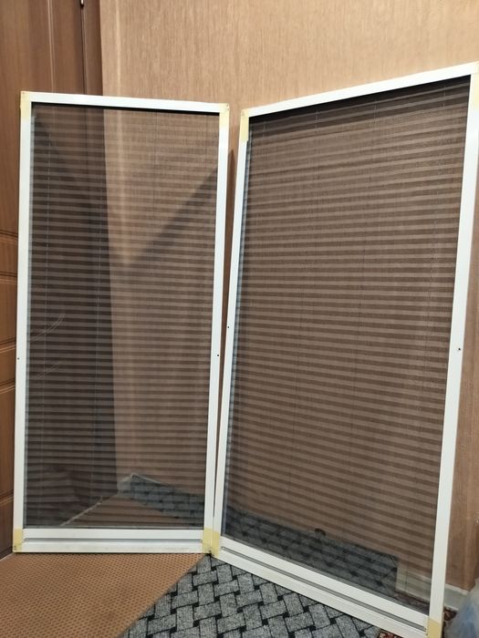 Продам москитные сетки плисе б/у