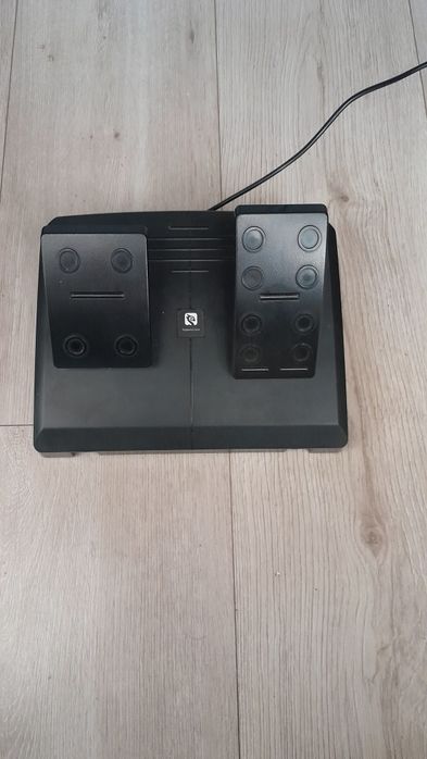 Продам игровой руль ARTPLAY