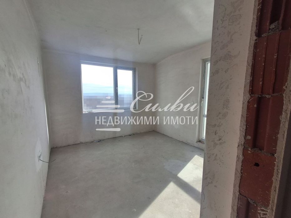 Продава се Тристаен апартамент в Шумен, Тракия - 113 кв.м за 700 €/кв.м - Снимка #1