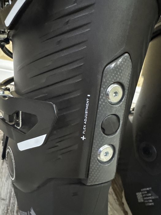 Ски обувки  27,5 Rossignol