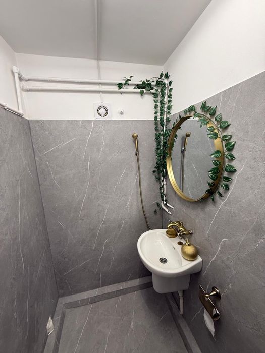 Inchiriez garsoniera Brancoveanu  metrou mobilata utilata