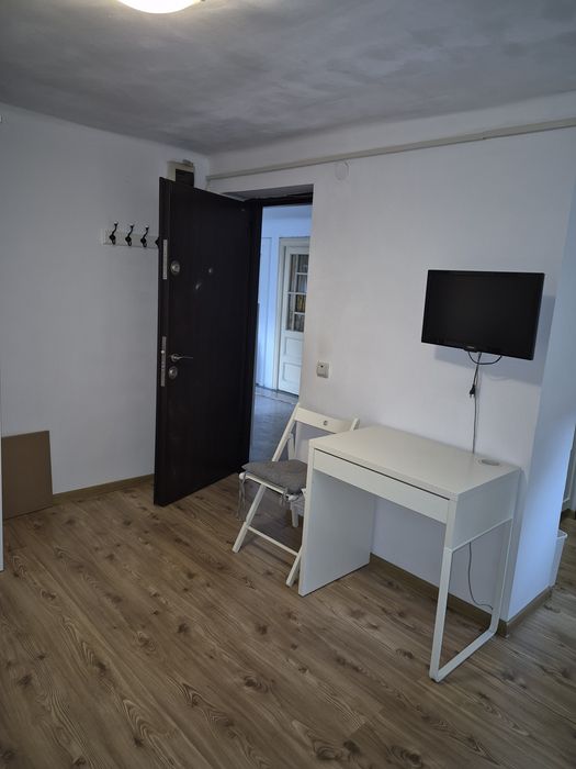 Inchiriez garsoniera zona Dorobanti/Iancu de Hunedoara