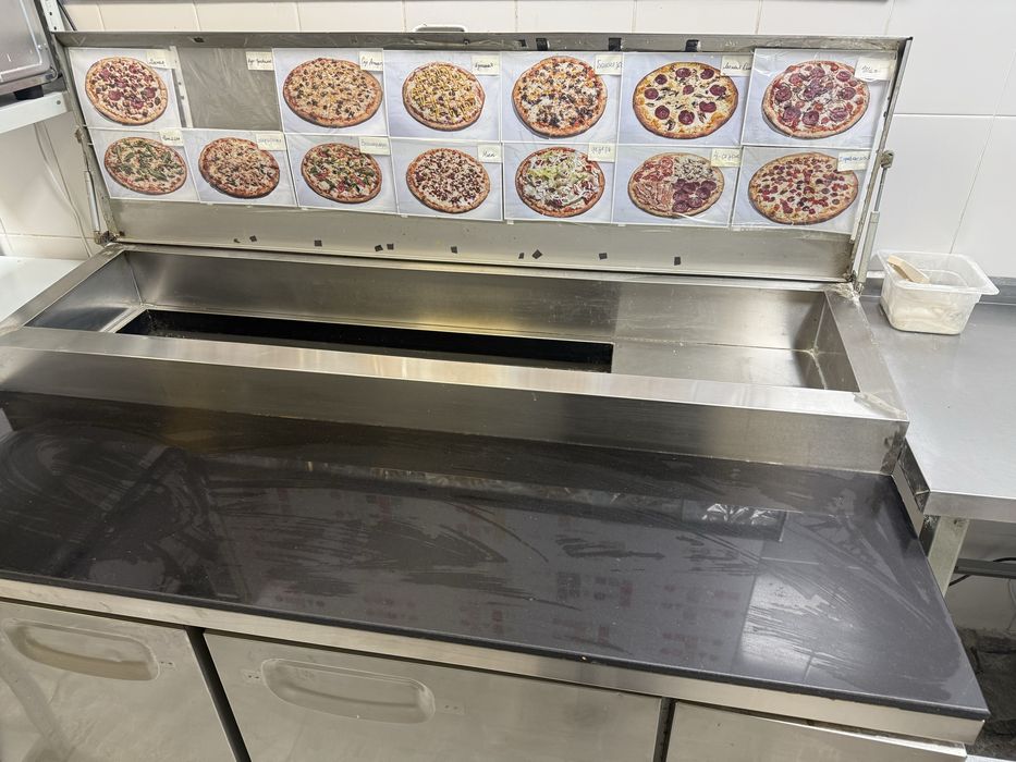 Холодильный стол для пиццы