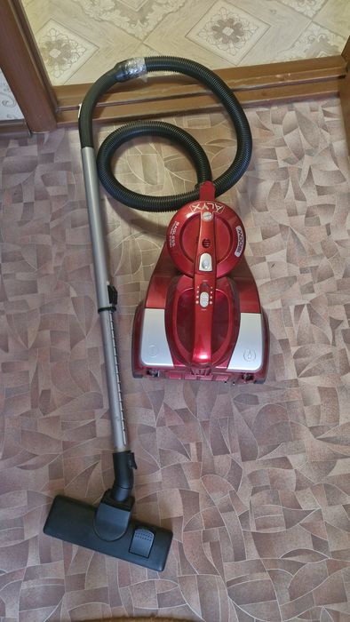 Продам пылесос рабочий