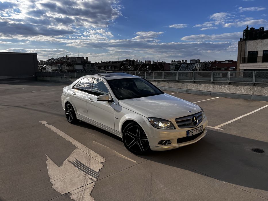 Mercedes Benz C230