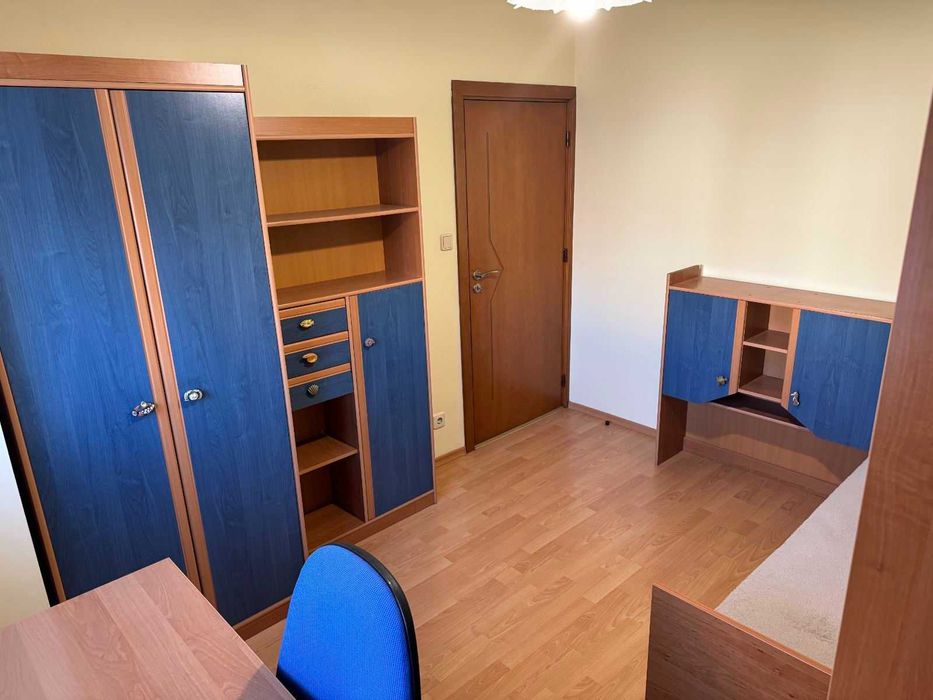 Продава се Тристаен апартамент в Пловдив, Тракия - 65 кв.м за 895 €/кв.м - Снимка #2