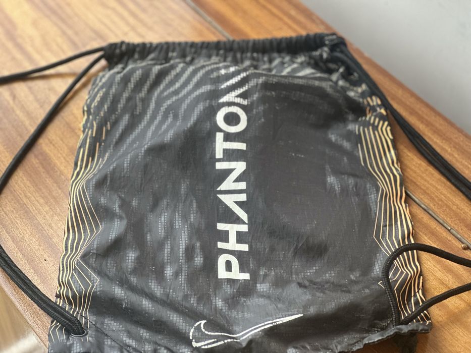 Футболни  обувки