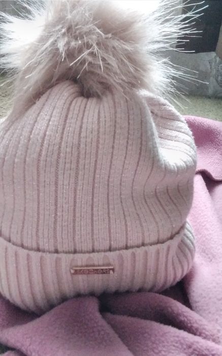 Нова Топла шапка