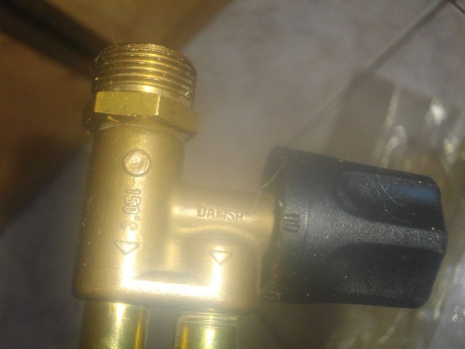 Газови:Мини Бижутерска Горелка Редуцир Вентил Горелка 2Тръби Отоплител