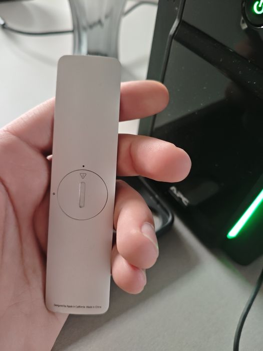 Продам пульт. Apple  студия