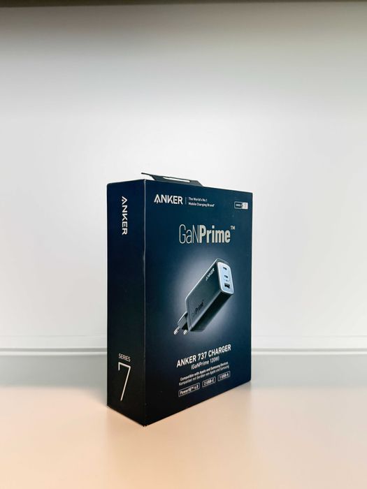 Incarcator Anker 737 GanPrime 120W 2x USB-C 1x USB-A