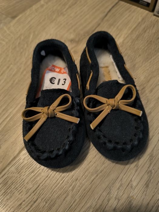 Обувки за момче от 18 номер до 22номер.