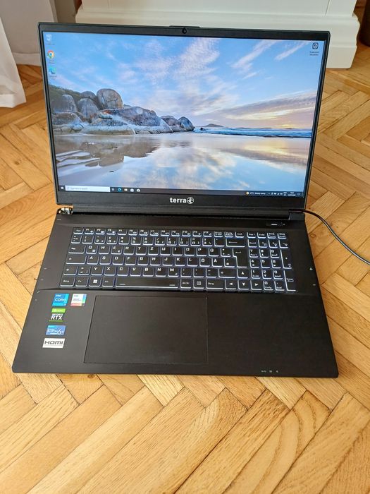 Laptop gaming i7-12th  Nvidia 3050 ssd 1tb