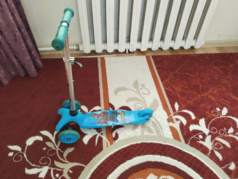 Продам детский самокаты