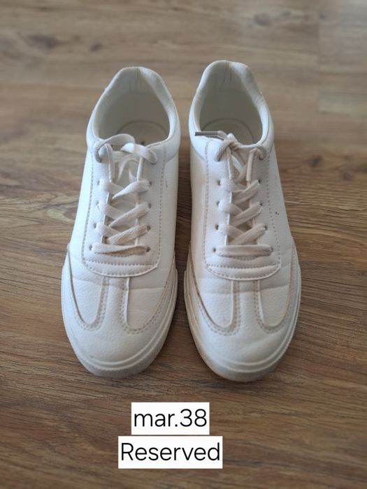 Pantofi unisex 38