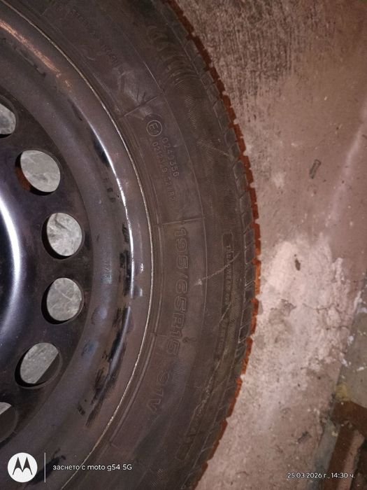 2 броя летни гуми Torque