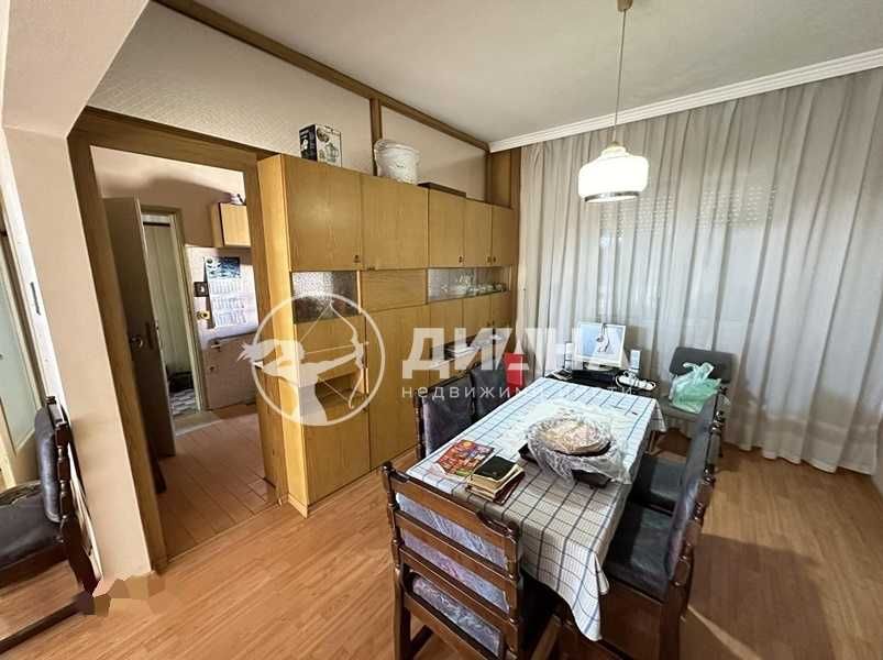 Продава се Тристаен апартамент в Пловдив, Център - 92 кв.м за 1392 €/кв.м - Снимка #5