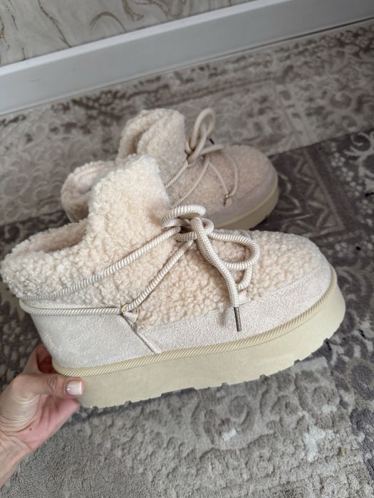 Продам новые угги 38 размер