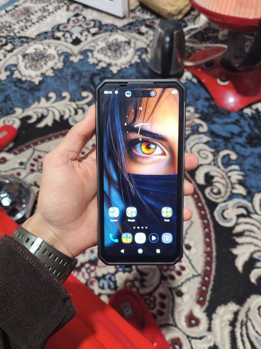 TANK 2 ORGINAL 
8 128
90HZ IPS LCD HDR 
8300 MAH 1YARIM KUN
Ip 69 suvg