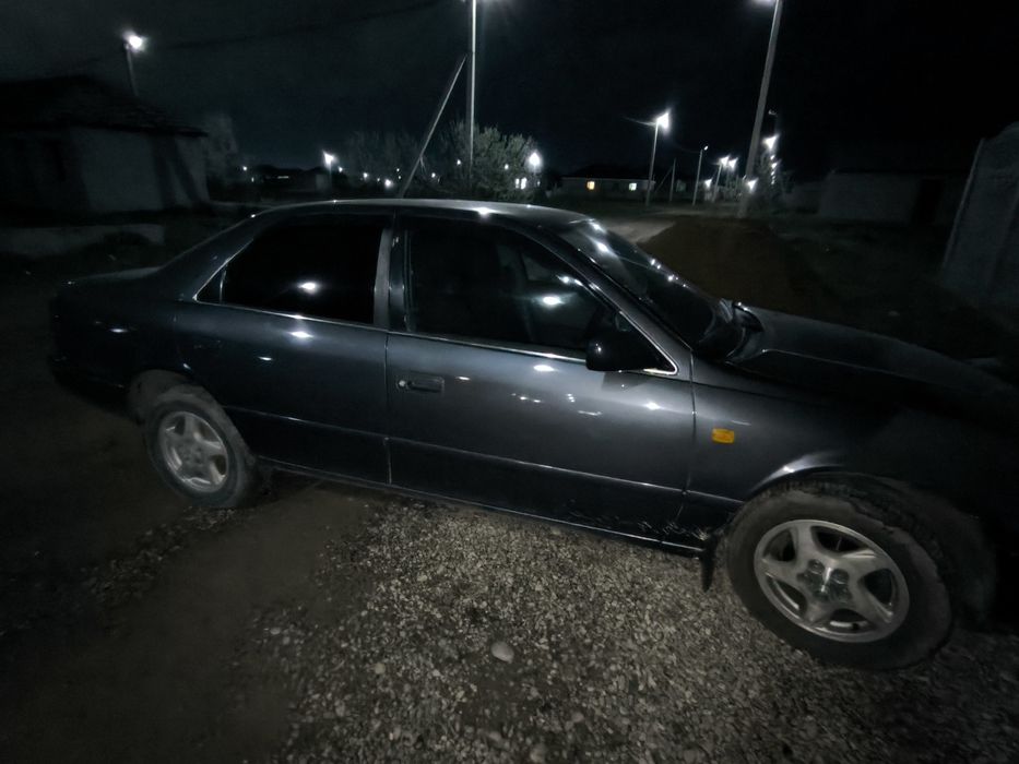 Продам Тойота камри 25