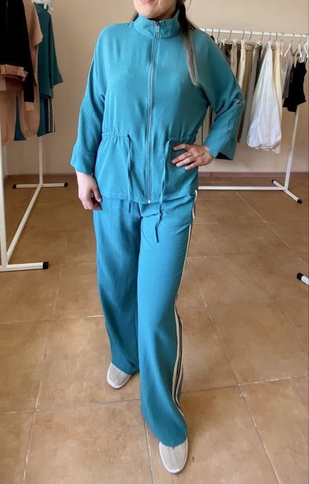 Продам комплект женский