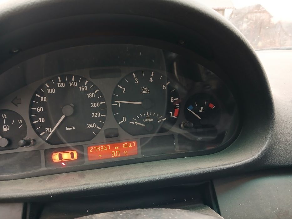 Vând BMW  e 46 318 I