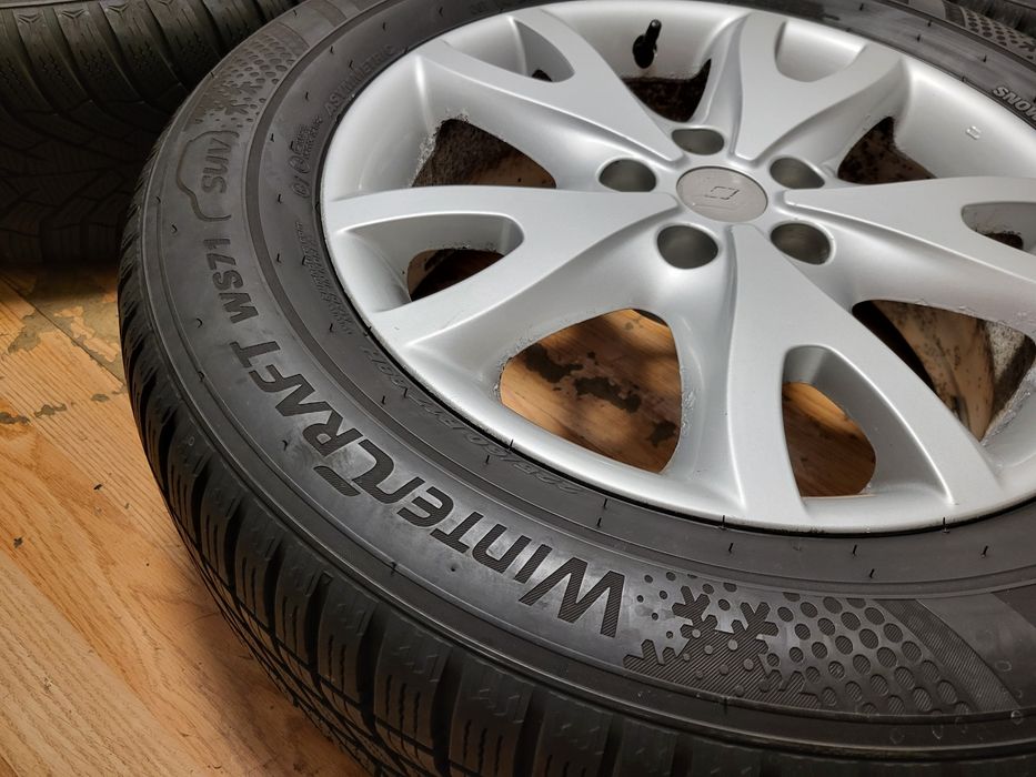 Джанти 17" 5×114,3 Renault с гуми 225/60/17 Kumho зимни