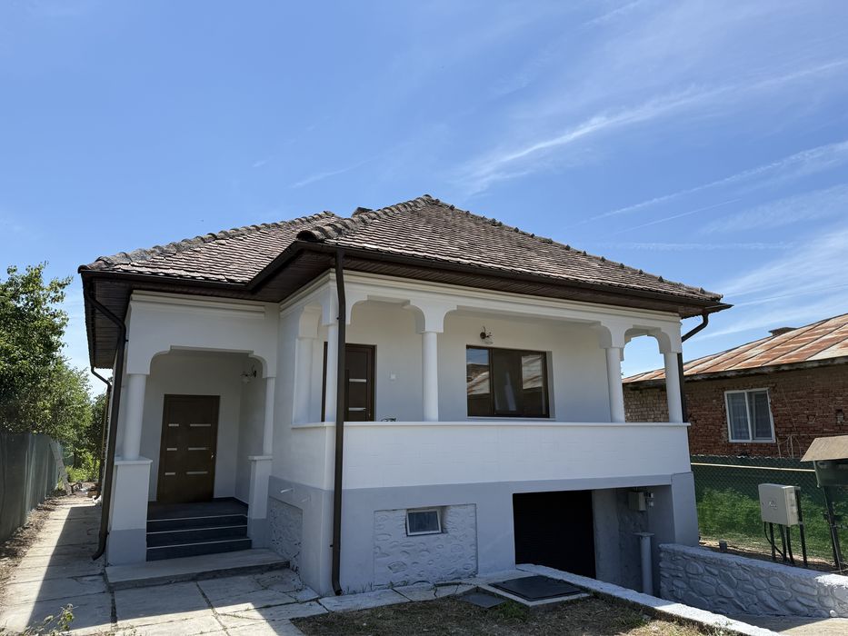 Casa de vanzare