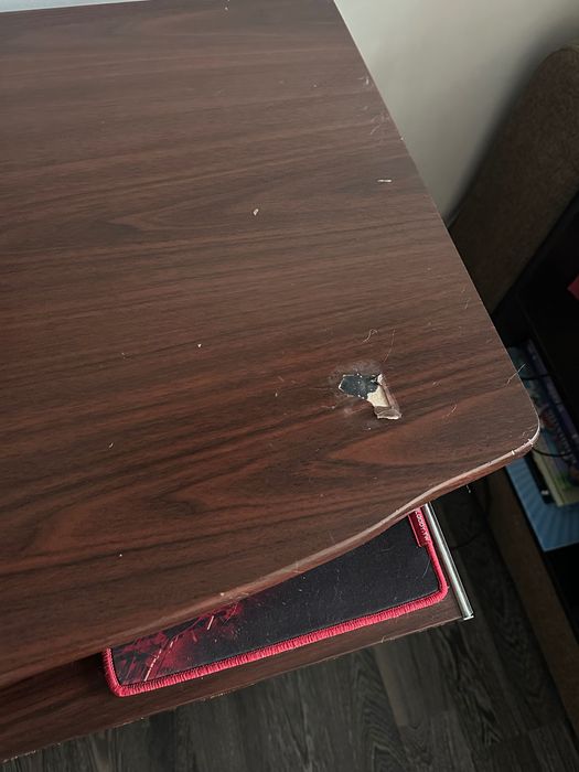 Стол компьютерный