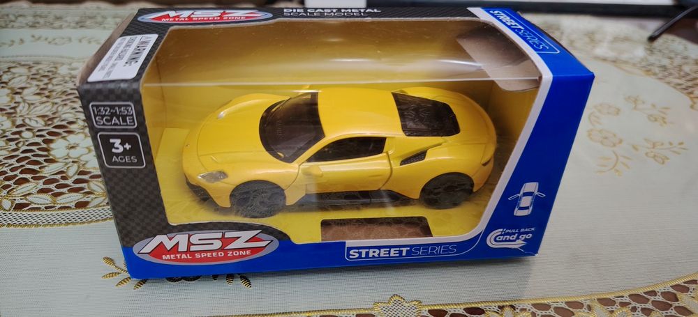 Машинка детская железная