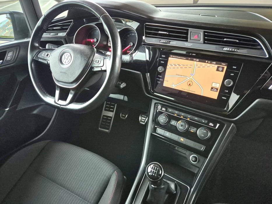 Volkswagen Touran , Sound edition , 2018 , 1.6 diesel-116 cp