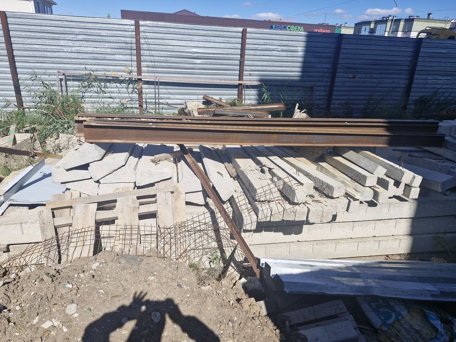 Продам плиты перемычки лс12 срочно самовывоз