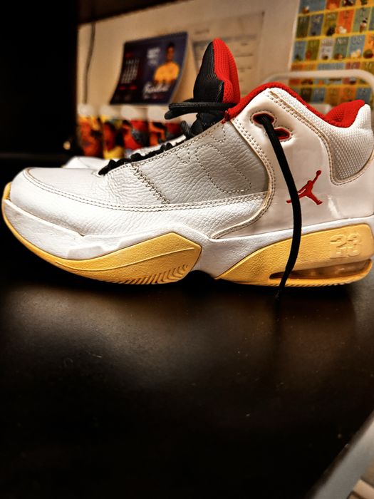 Adidasi jordan marimea 40