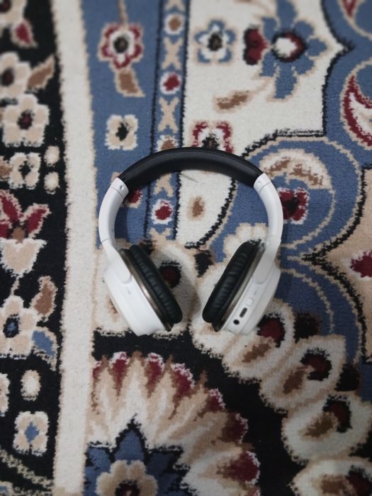 Наушник jbl t512