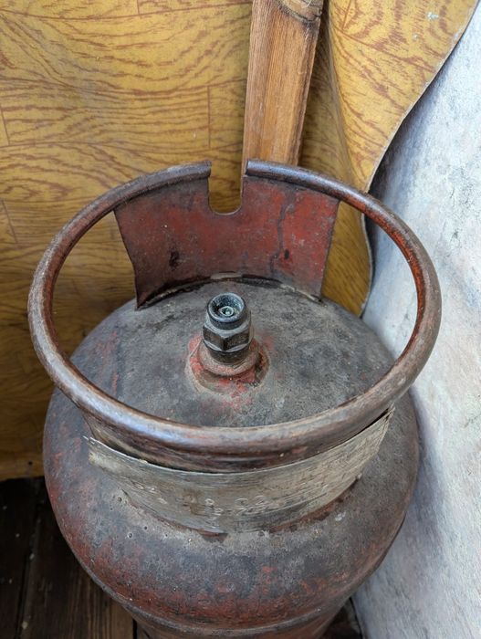 Газовый баллон 27л