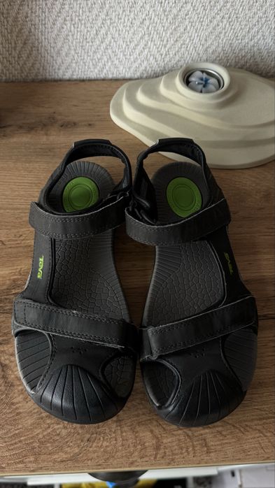 Дамски сандали Teva номер 37