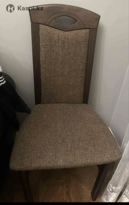 Стулья деревянные